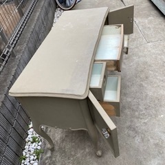 アンティーク風 サイドテーブル 猫足の画像