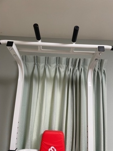 懸垂　ぶら下がり健康器具　チンニングスタンド
