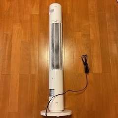縦型扇風機　YAMAZENの画像