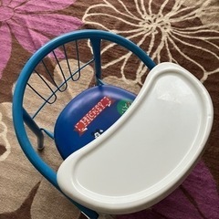 差し上げます。ベビー用チェア＆テーブルセット