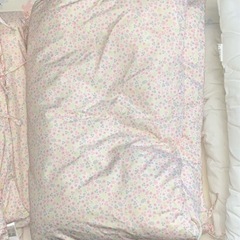 ベビーベッド用マット西川　敷布団　掛布団の4点セットです　マットは西川製品です。の画像