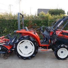 クボタ トラクター KL3350 33馬力 256h コンパクトスペシャル フロントローダ ハウス 水田兼用タイプ ノークラ仕様 幅広タイヤの画像