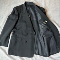 スーツ ブラック ジャケット パンツ 高級礼服喪服メンズ170AB5新品同様冠婚葬祭の画像