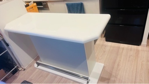 ニトリ　バーカウンター（パース135）