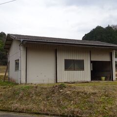 鉄骨のガレージ（物置） 格安でお譲りします（訳アリ）