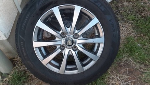 フィットスタッドレスタイヤ