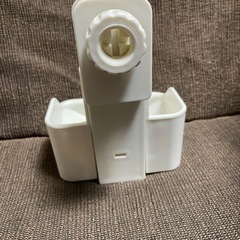 [決まりました]うさぎ(小動物)のエサ入れ② ※中古品の画像