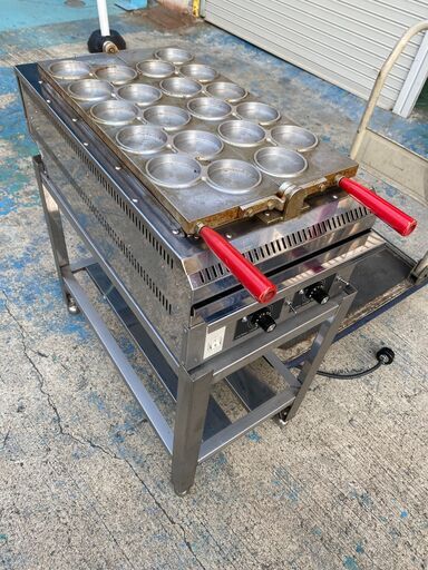 大判焼き（回転焼き）Φ74　の10個焼き　です