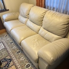 INCANTO リクライニングソファの画像