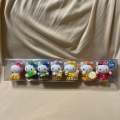 サンリオ　HELLO  KITTY　人形 500円−値引き50円