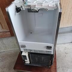 メンテ、分解清掃、凝縮器の薬品洗浄実施済み　ホシザキ業務用製氷機IM-25Mの画像