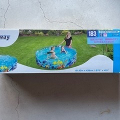 ガーデンプールの画像