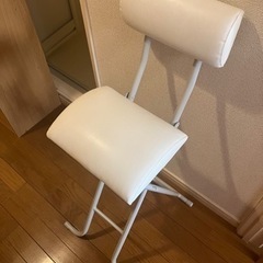 ニトリ　カウンター用チェア　折りたたみの画像