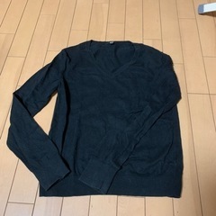 ユニクロ　セーター