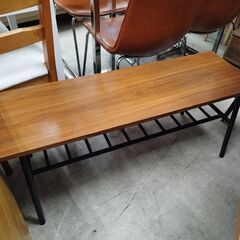 ニトリ NITORI ダイニングセット ウォルブ ダイニングテーブルセット ダイニングテーブル4点セット ダイニング イス2脚 ベンチ1脚 アンティーク調 木製 無垢材 北欧 おしゃれ クリーニング済 堺市 石津【ジャングルジャングルサカイ石津店】の画像