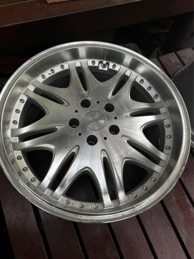 WREST 18インチ
