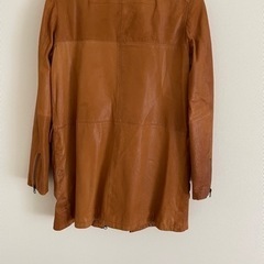 ワールド　founafles レザー　革コートの画像