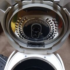 日立 炊飯器 RZ-BV100Mの画像