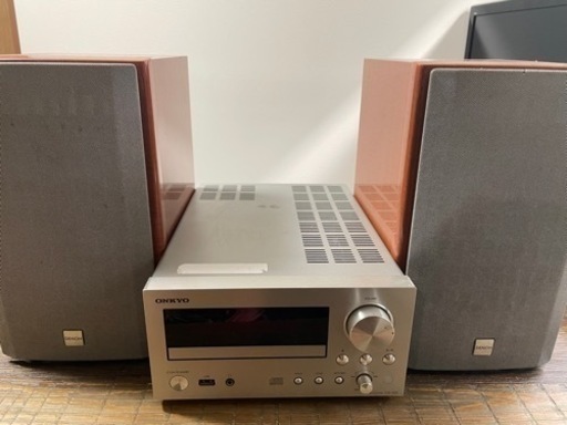 ONKYOコンポCR-555