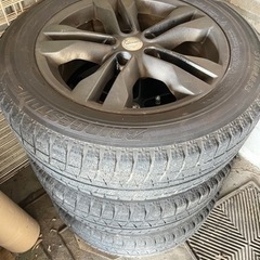 ランフラットタイヤ ブリザックRFT 225/60R17 エクストレイル用の画像