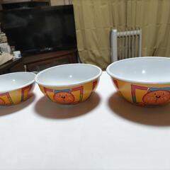 猫グッズ　餌台　器の画像