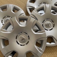 ハイエース純正ホイールキャップ