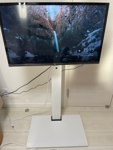 32型テレビ?➕壁掛け風テレビ台
