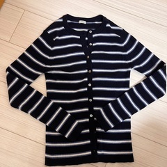 【取引中】IENAのカーディガン(定価8580円)