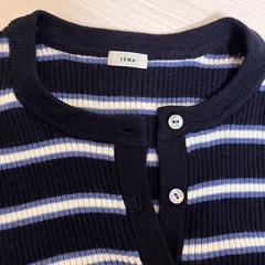 【取引中】IENAのカーディガン(定価8580円)の画像