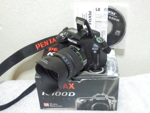 ❤️ショット数わずか・動作品・乾電池式❤️レンズ付き★Ｋ１００Ｄ★ペンタックス