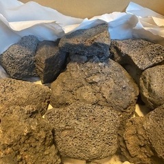 溶岩石　9個