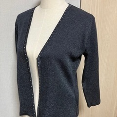 ラメ入りスパンコール付きカーディガンの画像