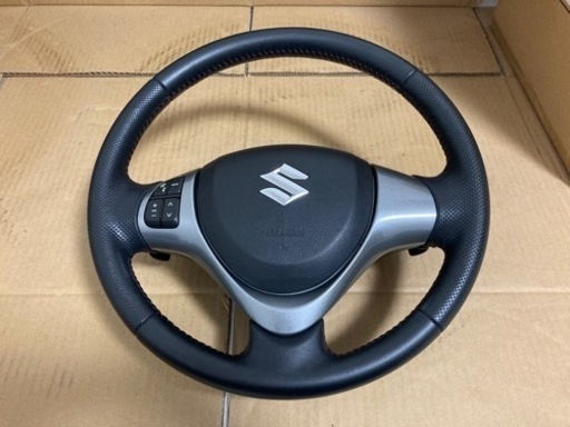 アルトワークス　純正ステアリングハンドル