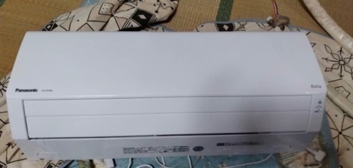 Panasonic ルームエアコン　CS-221DFL-W
