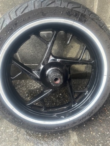 xmax ホイール　タイヤ