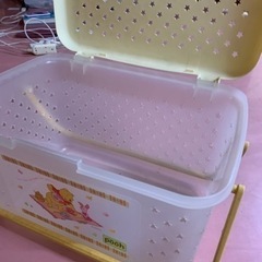 至急❗️くまのプーさんケースバック　持ち手付きの画像