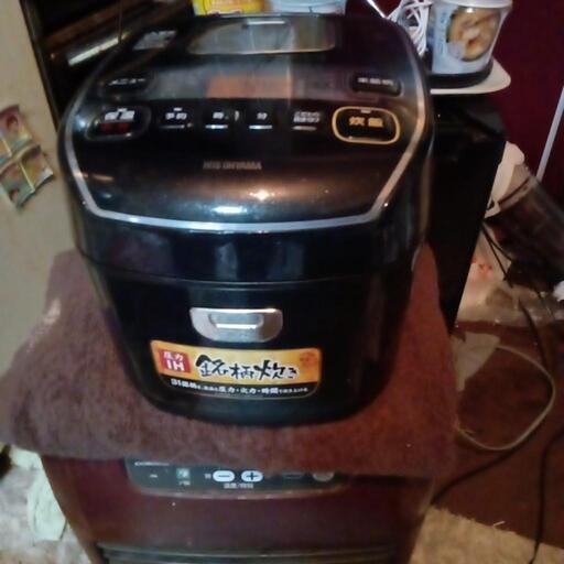 アイリス圧力。中古格安。炊飯器