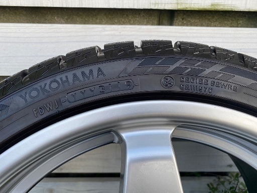 スタッドレス　FIAT ABARTH595  TECMAG 205/40R17