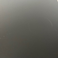 作業デスクと作業チェアセットの画像