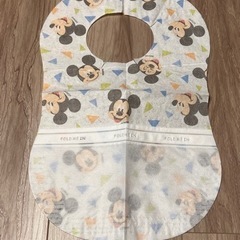 コストコ bibsters  使い捨てよだれかけ ディズニー ミッキーマウスの画像