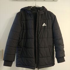1/8まで　adidas パテッドジャケット 140cm　