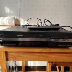 VHS  DVD 兼用デッキ！