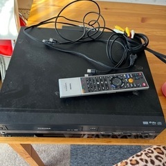 VHS  DVD 兼用デッキ！の画像