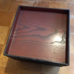 お盆差し上げます