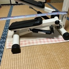 トレーニングマシンの画像