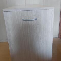 (お話中)押入れ収納　コマ付きの画像