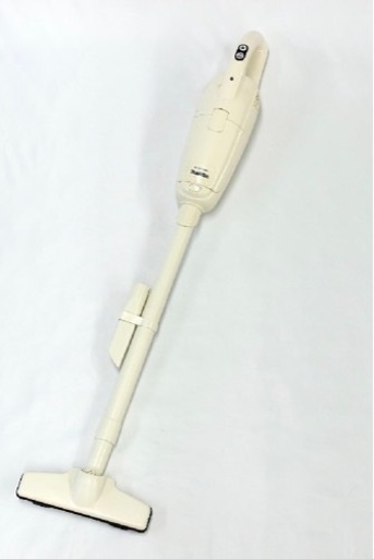 【受け渡し者確定】掃除機 マキタcl-103d