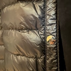 モンクレール　カーディガン