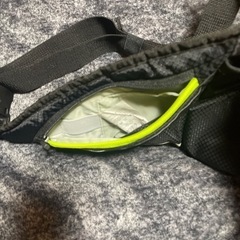 NIKEウエストポーチの画像
