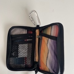 BURTONケースの画像